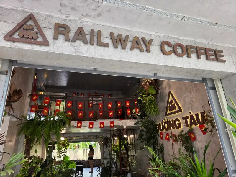 Railway café, photo 5