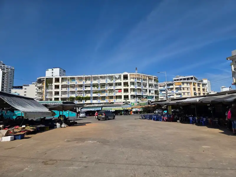 Dam market, photo 6