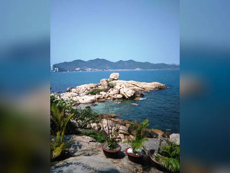Hon Chong rocks, photo 5