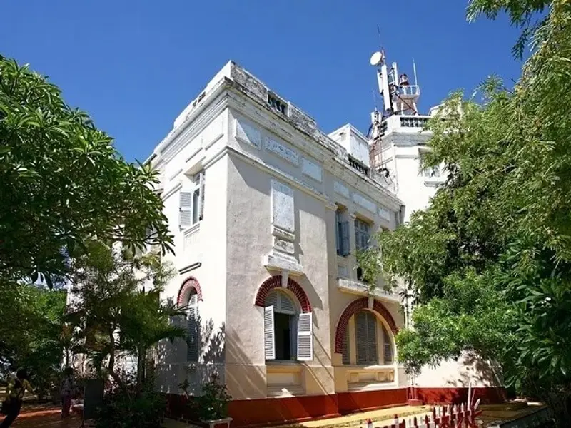 Bao Dai's villas (Lầu Bảo Đại)